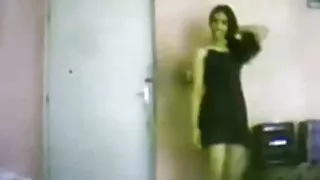 Brunetka niegrzeczna w czerwonych pończochach darmowe filmy erotyczne japonki pieprzy się zarówno w tyłek, jak i w cipkę