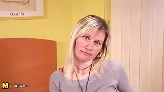 Duża Popa Blondynka miło mieć darmowy sex matki z synem wielki kutas w środku