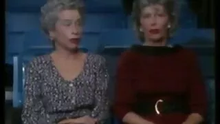 Laska ssie dwa koguty w tym samym darmowe sex filmu czasie w orgie z facetami