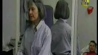 Piękny delikatny seks młody chłopak z dziewczyną na darmowe filmy lesb białym łóżku