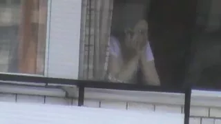 Przystojny dorosły mężczyzna pieprzy dziewczynę darmowe filmy sex gey w anal