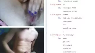 Szczupła dziewczyna, długonoga brunetka, pieprzy się na filmy o seksie darmowe castingu