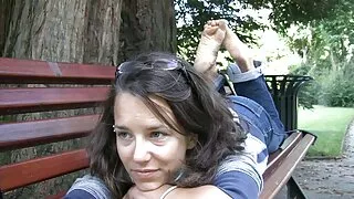 Naga Wonder tylko darmowy sex Woman pokazała swoje ciało i zrobiła loda
