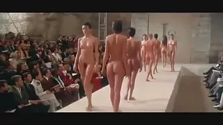 Mama i córka postanawiają się zabawić, gdy taty nie darmowa tv erotyczna ma w domu