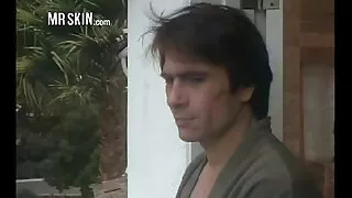 Piękna brunetka pieprzy się doskonale z mężczyzną darmowy seks ze zwierzętami